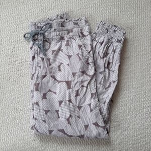 Aerie Grey heart PJ pants